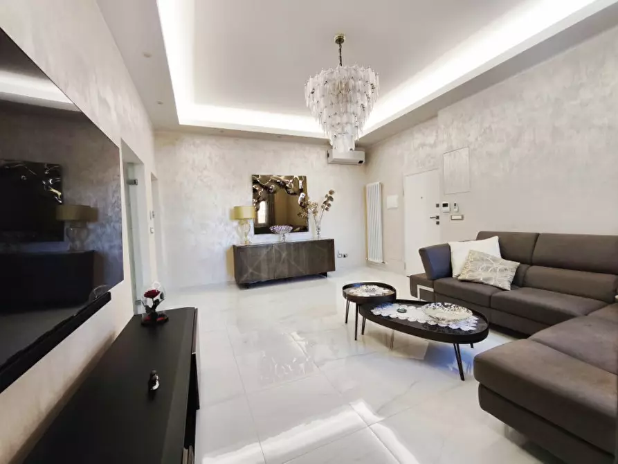 Immagine 11 di Appartamento in vendita  in Via Berretta Rossa a Bologna