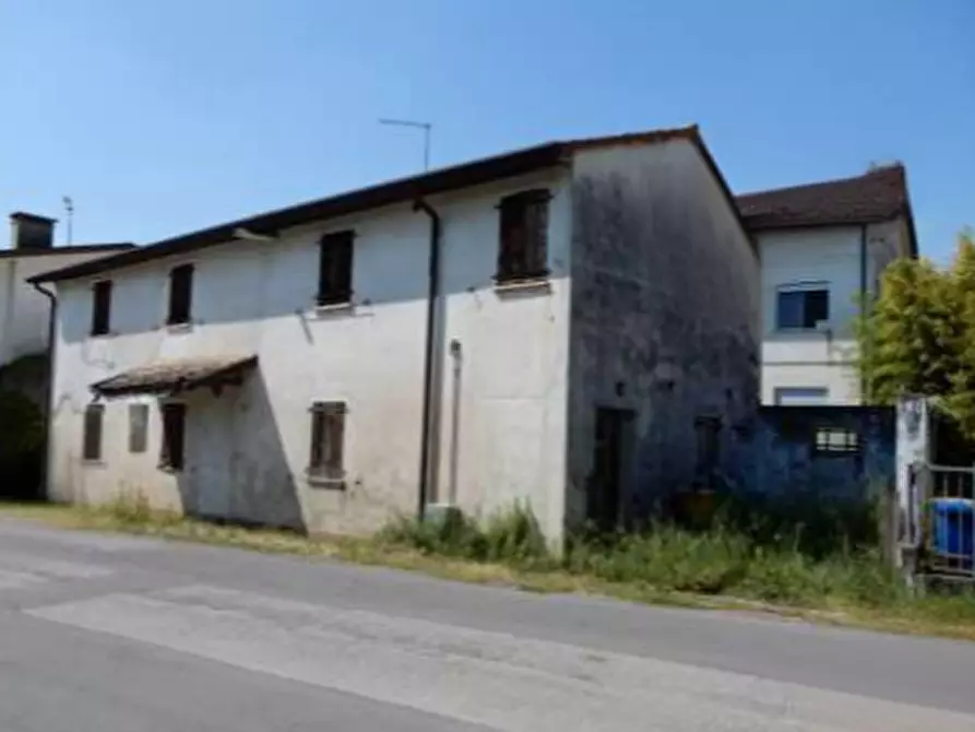 Immagine 3 di Casa indipendente in vendita  in Via Marangona, 55 a Loria