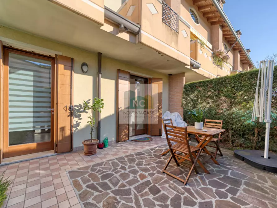 Immagine 2 di Villetta a schiera in vendita  in via piave 70 a Saonara