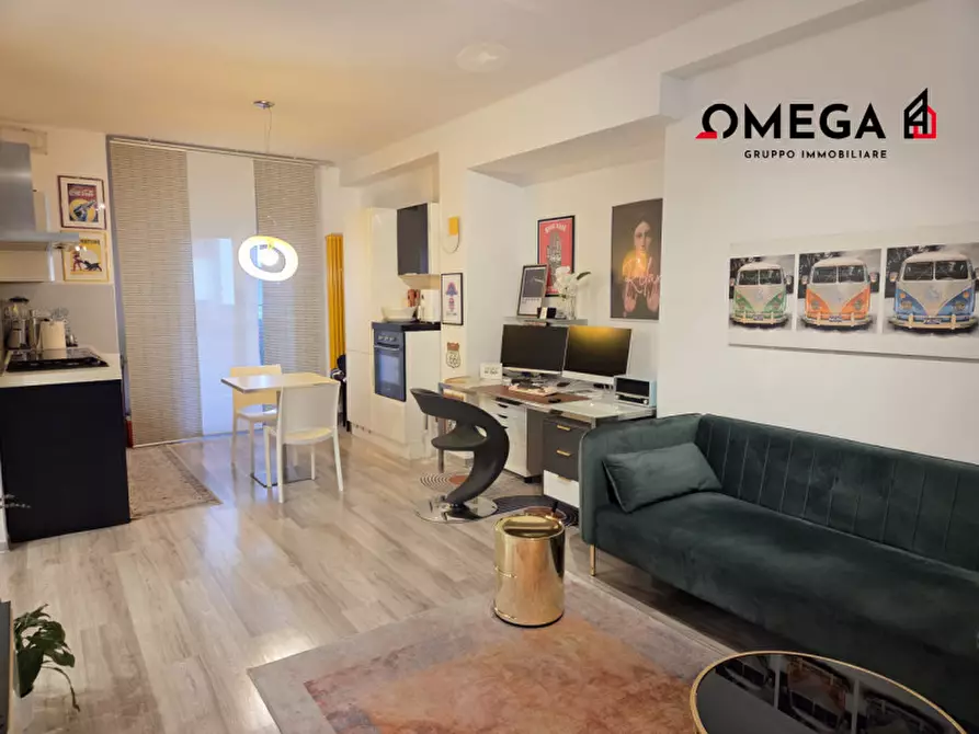 Immagine 6 di Appartamento in vendita  in Via Giacomo Matteotti 28 a Trieste