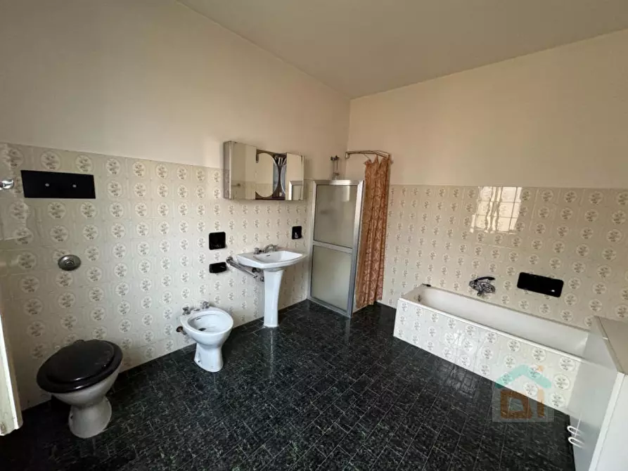 Immagine 15 di Rustico / casale in vendita  in Via Ventiquattro Maggio 3 a Bagnaria Arsa