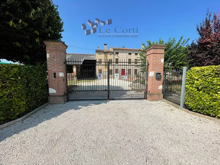 Immagine 17 di Rustico / casale in vendita  a Cologna Veneta