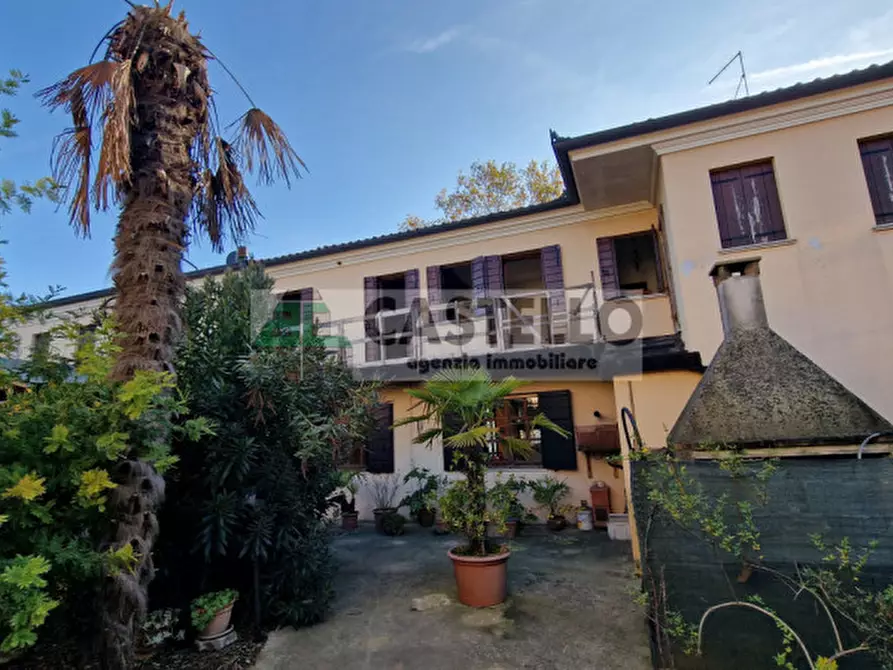 Immagine 22 di Attività commerciale in vendita  in Via Cimitero a Saccolongo