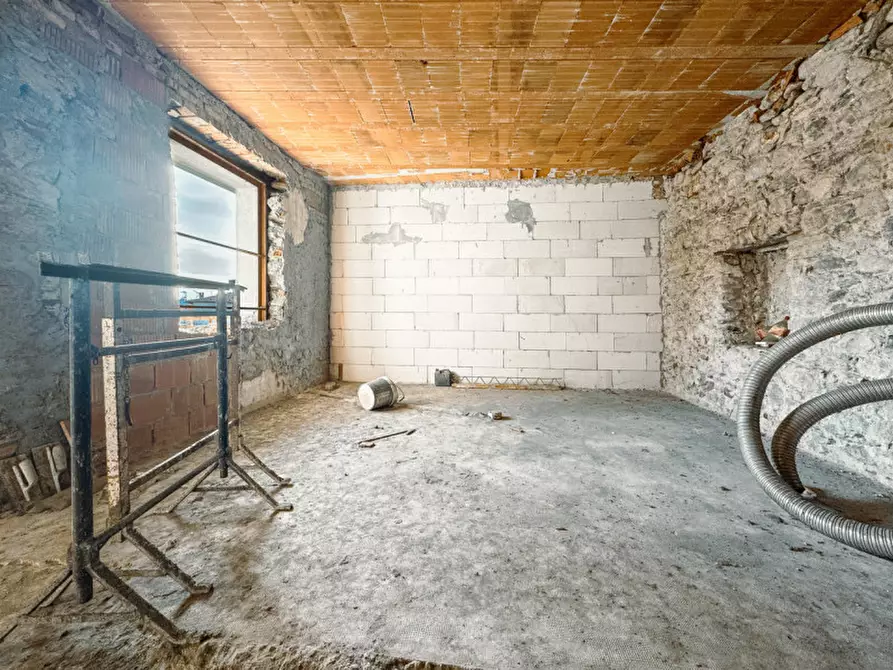 Immagine 19 di Rustico / casale in vendita  in VIA PIANA 16 a Paruzzaro