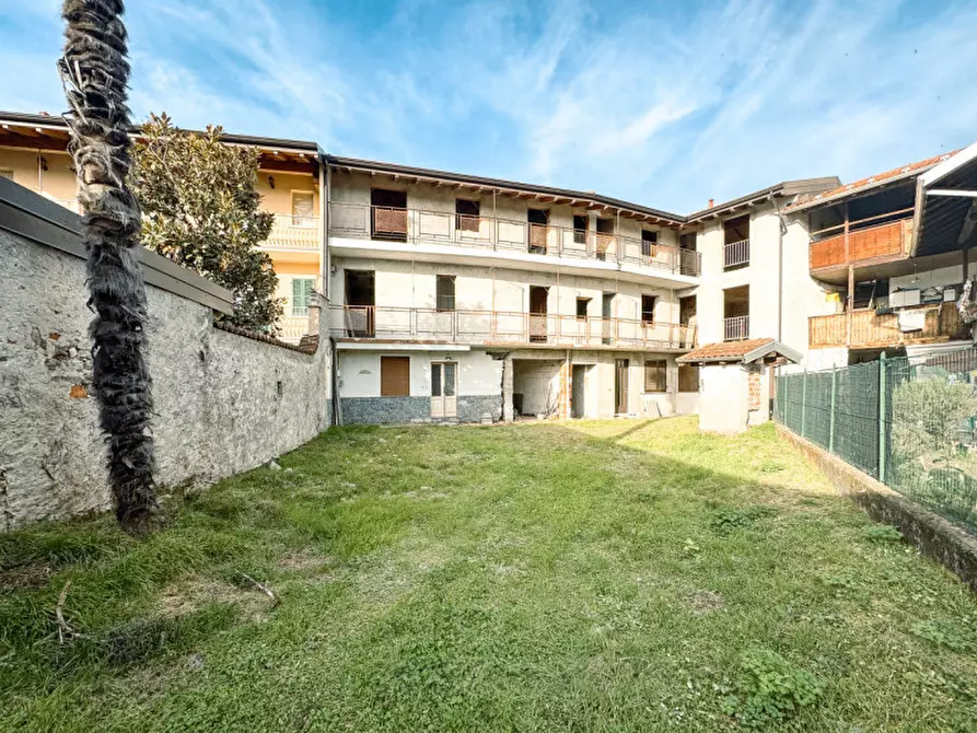 Immagine 25 di Rustico / casale in vendita  in VIA PIANA 16 a Paruzzaro