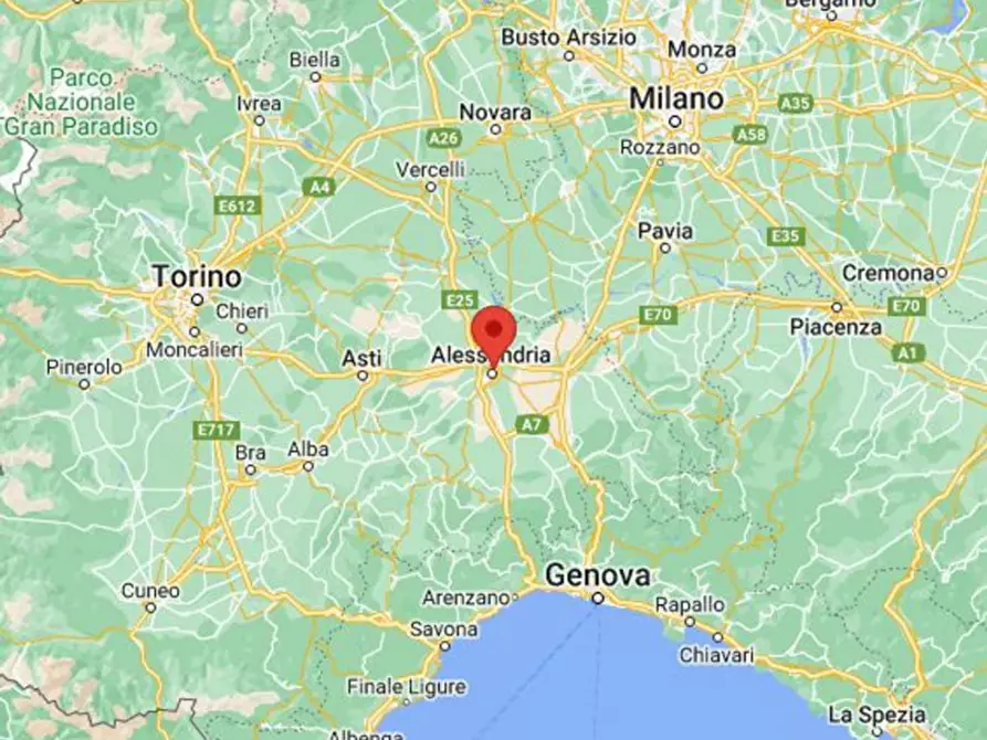 Immagine 18 di Negozio in vendita  in Via Pontida, N. 3-5-7 a Alessandria