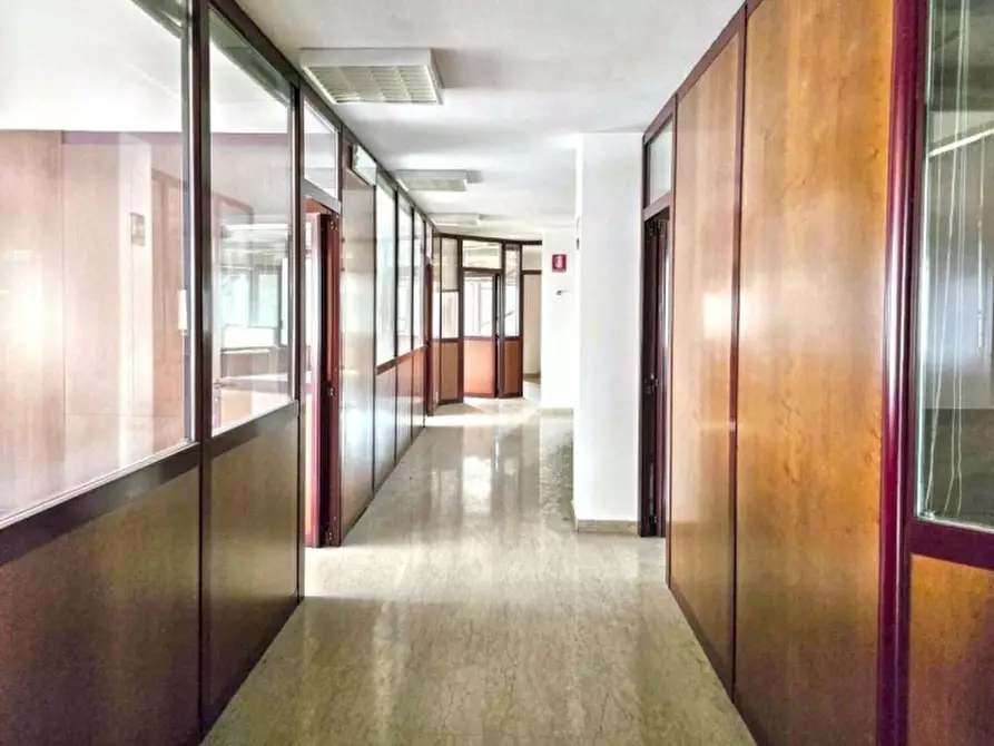 Immagine 5 di Ufficio in vendita  in Largo Parolini, 89, 36061 Bassano del Grappa VI, Italia a Bassano Del Grappa
