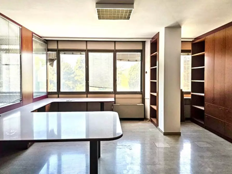 Immagine 6 di Ufficio in vendita  in Largo Parolini, 89, 36061 Bassano del Grappa VI, Italia a Bassano Del Grappa