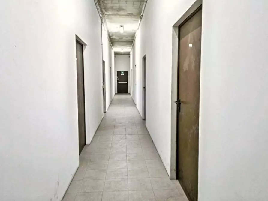 Immagine 17 di Ufficio in vendita  in Largo Parolini, 89, 36061 Bassano del Grappa VI, Italia a Bassano Del Grappa