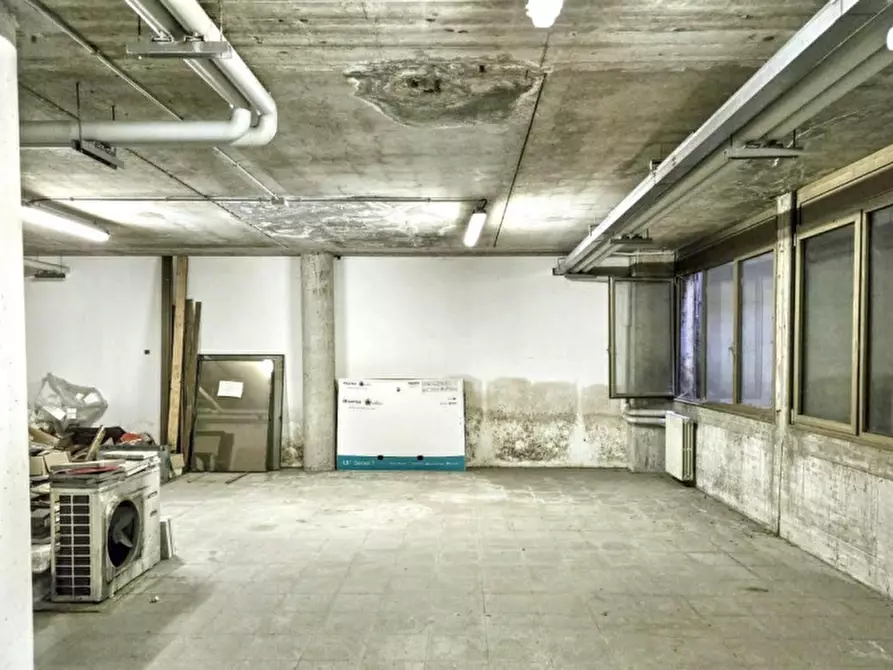 Immagine 18 di Ufficio in vendita  in Largo Parolini, 89, 36061 Bassano del Grappa VI, Italia a Bassano Del Grappa