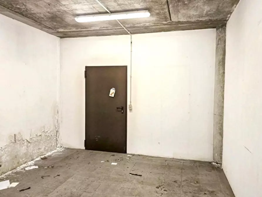 Immagine 19 di Ufficio in vendita  in Largo Parolini, 89, 36061 Bassano del Grappa VI, Italia a Bassano Del Grappa