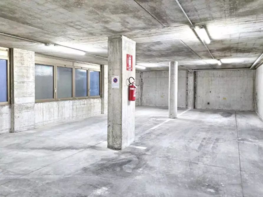 Immagine 23 di Ufficio in vendita  in Largo Parolini, 89, 36061 Bassano del Grappa VI, Italia a Bassano Del Grappa