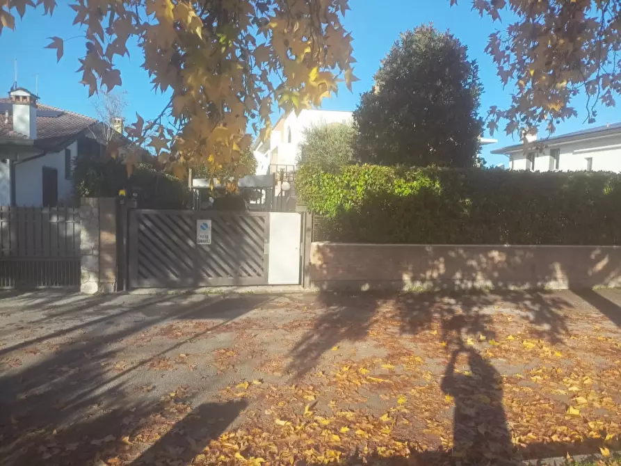 Immagine 2 di Casa bifamiliare in vendita  in Via Ceresina a Rubano