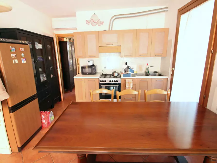 Immagine 3 di Appartamento in vendita  in Via Foscolo a Santa Maria Di Sala