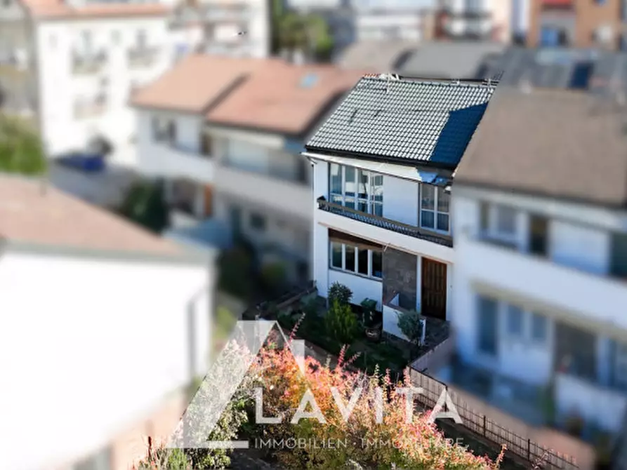 Immagine 2 di Villetta a schiera in vendita  in Via Rencio - Rentschner Straße a Bolzano