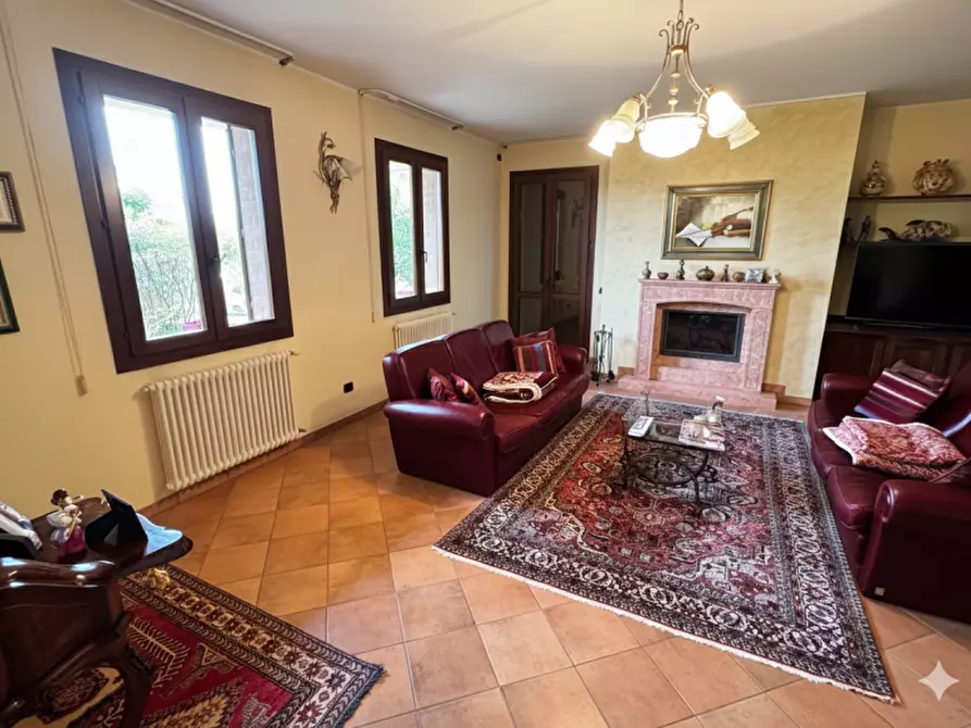 Immagine 9 di Villa in vendita  in Via Sant'Alberto 19 a Badia Polesine