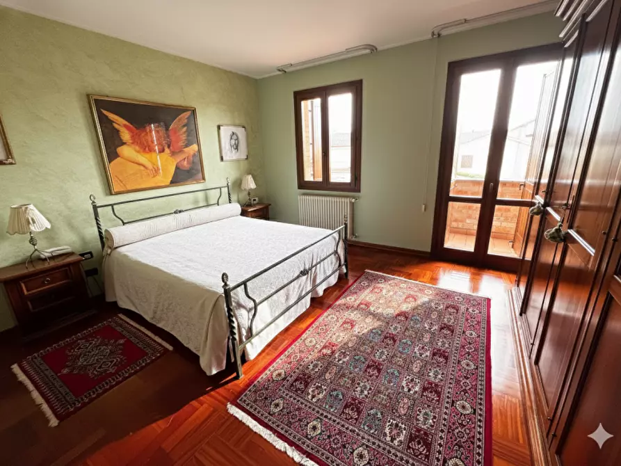 Immagine 37 di Villa in vendita  in Via Sant'Alberto 19 a Badia Polesine