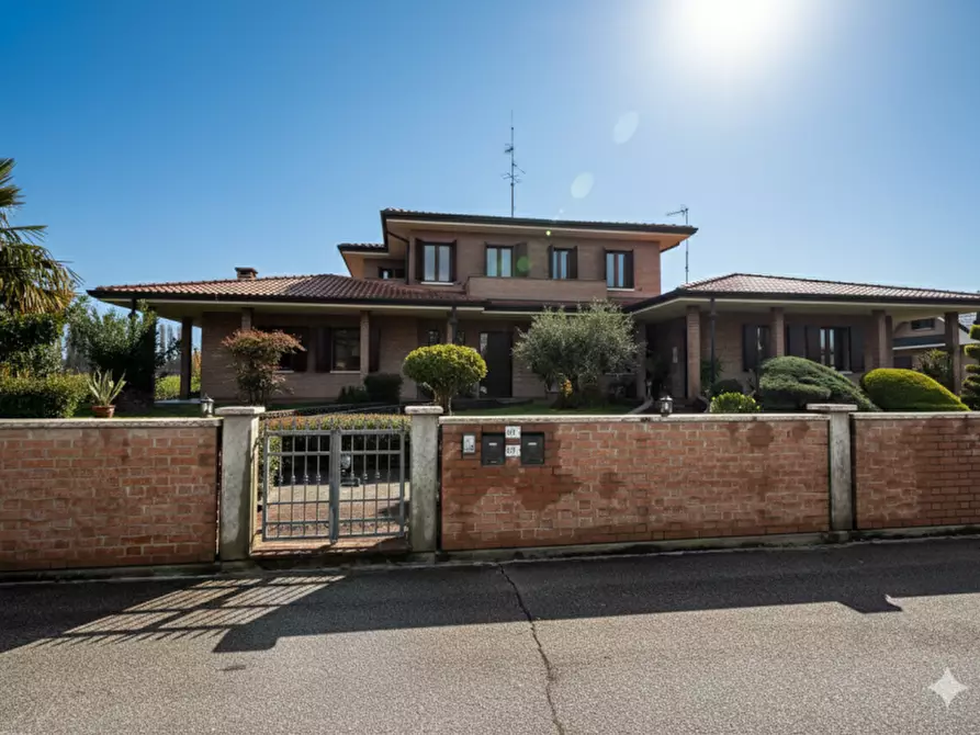 Immagine 45 di Villa in vendita  in Via Sant'Alberto 19 a Badia Polesine