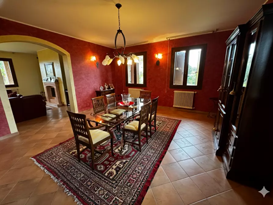 Immagine 47 di Villa in vendita  in Via Sant'Alberto 19 a Badia Polesine