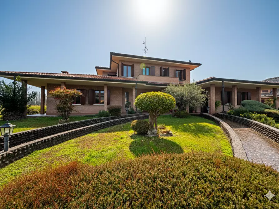 Immagine 54 di Villa in vendita  in Via Sant'Alberto 19 a Badia Polesine