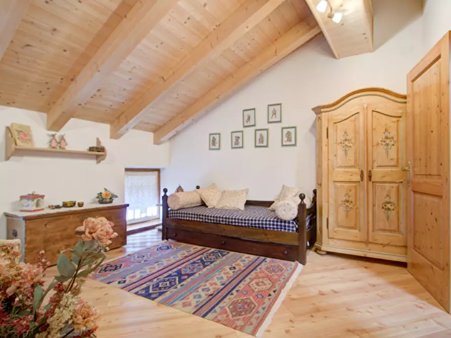 Immagine 25 di Appartamento in vendita  in Via Nicolò Oradini, 27 a Sella Giudicarie