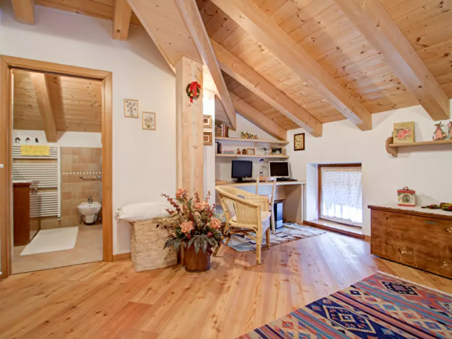 Immagine 28 di Appartamento in vendita  in Via Nicolò Oradini, 27 a Sella Giudicarie