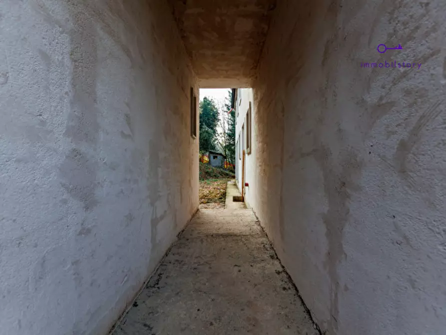 Immagine 11 di Villa in vendita  in via dietro cero 1 a Baone