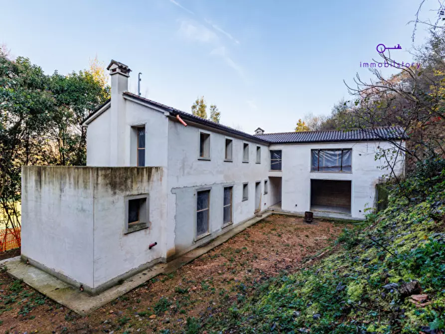 Immagine 15 di Villa in vendita  in via dietro cero 1 a Baone