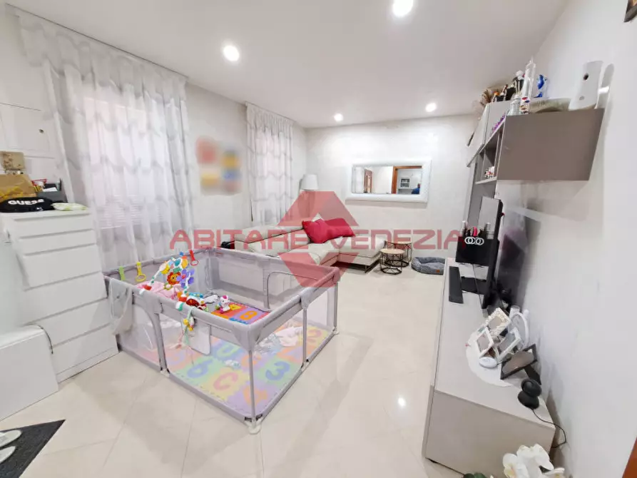 Immagine 3 di Appartamento in vendita  in Calle Tardivi a Venezia