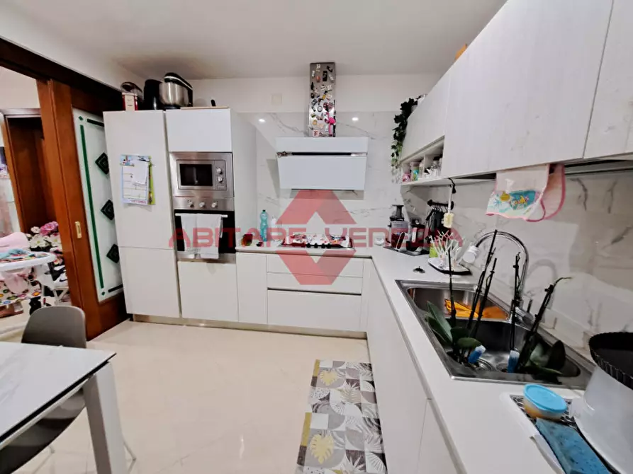 Immagine 7 di Appartamento in vendita  in Calle Tardivi a Venezia