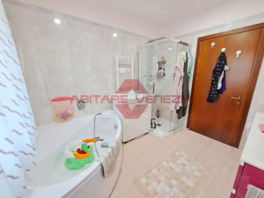 Immagine 14 di Appartamento in vendita  in Calle Tardivi a Venezia