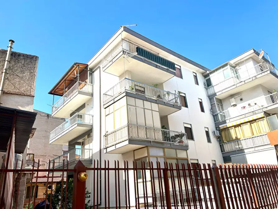 Immagine 1 di Appartamento in vendita  in Via Ferdinando Firmaturi a Palermo