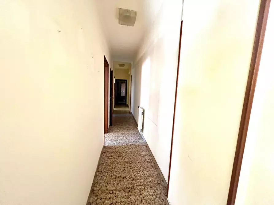 Immagine 15 di Appartamento in vendita  in Via Ferdinando Firmaturi a Palermo