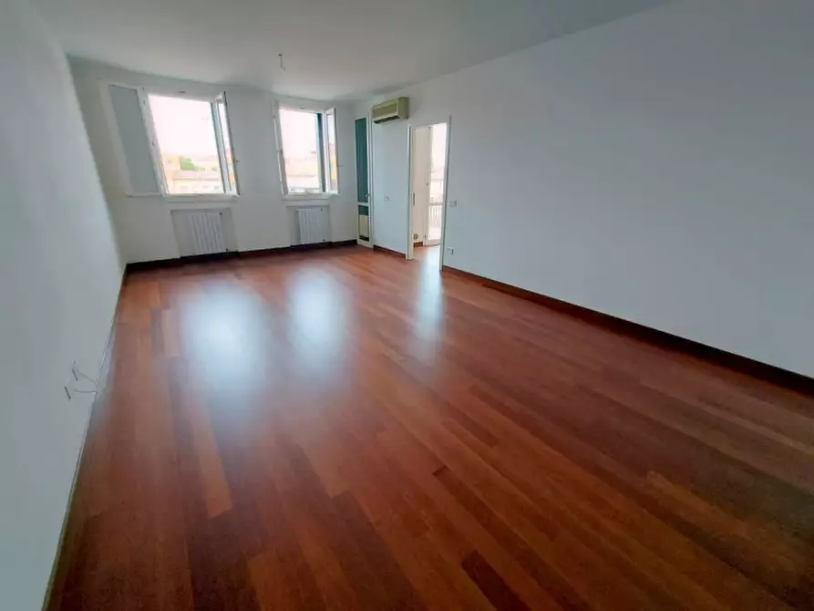 Immagine 5 di Appartamento in vendita  in VIA MICHELE SANMICHELI a Padova