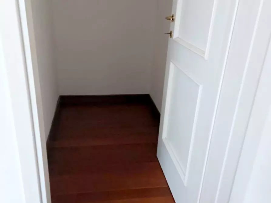 Immagine 10 di Appartamento in vendita  in VIA MICHELE SANMICHELI a Padova