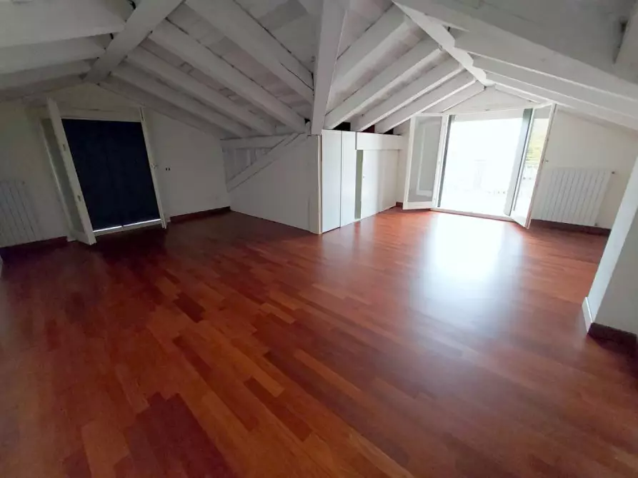 Immagine 20 di Appartamento in vendita  in VIA MICHELE SANMICHELI a Padova