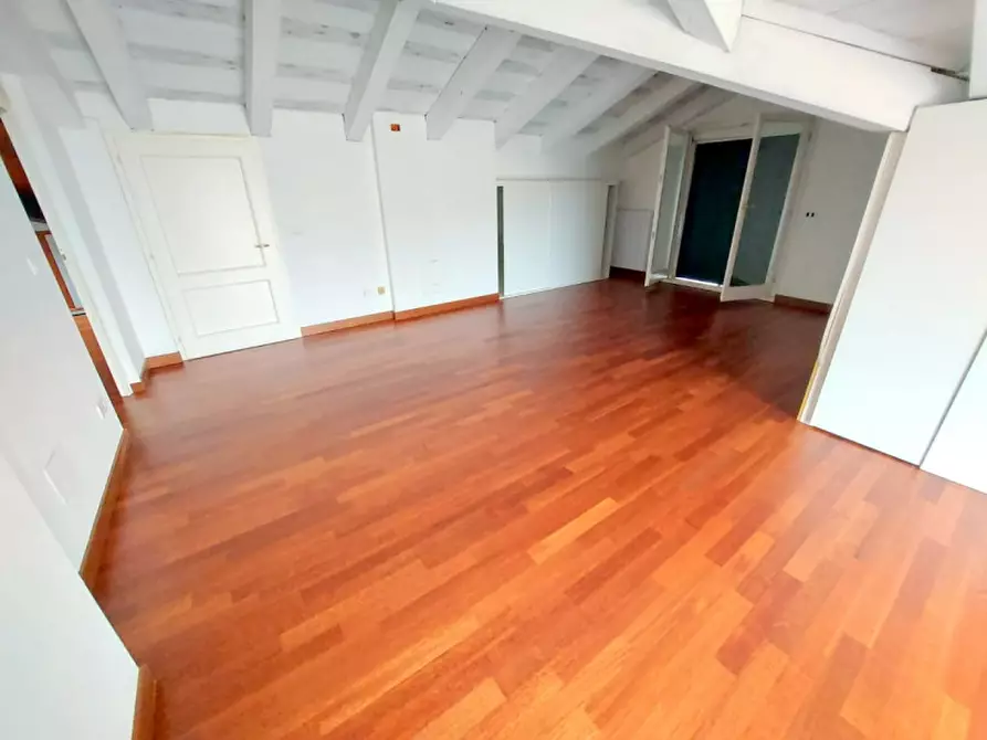 Immagine 23 di Appartamento in vendita  in VIA MICHELE SANMICHELI a Padova