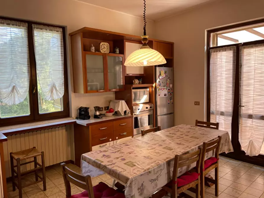 Immagine 12 di Villa in vendita  in via monte alto a Solferino