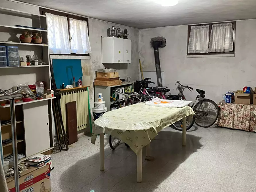 Immagine 16 di Villa in vendita  in via monte alto a Solferino