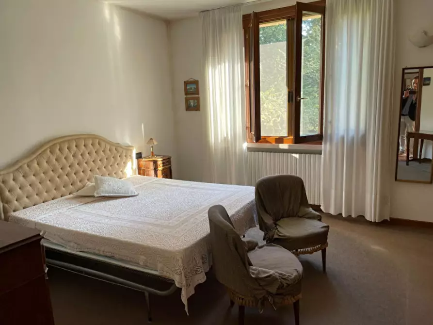 Immagine 26 di Villa in vendita  in via monte alto a Solferino