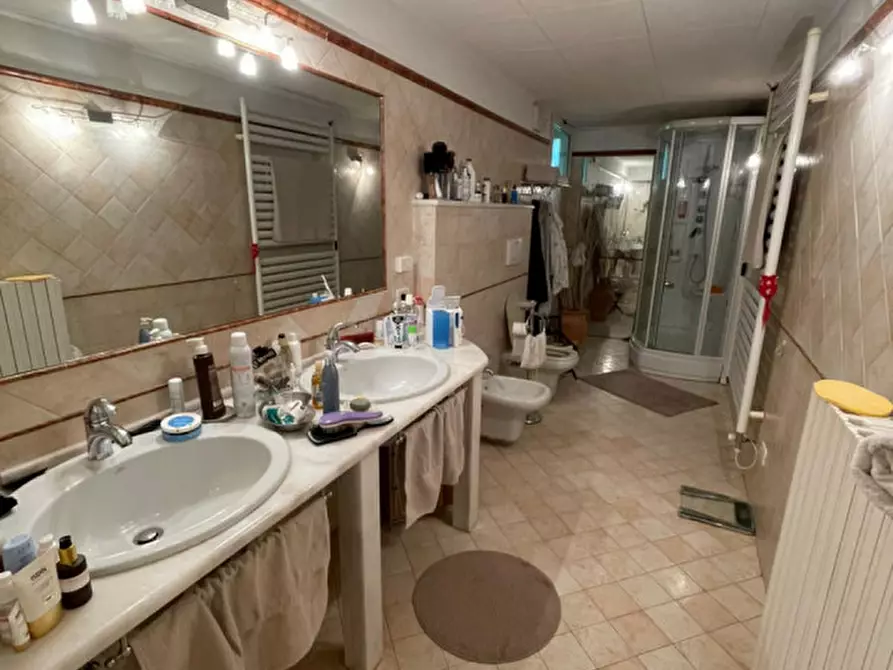 Immagine 28 di Villa in vendita  in via monte alto a Solferino