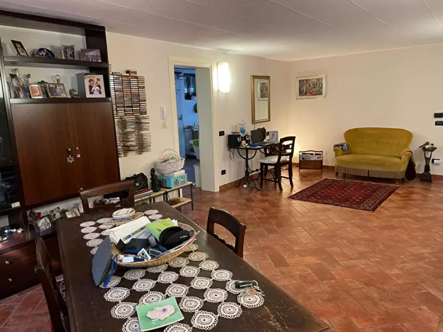 Immagine 30 di Villa in vendita  in via monte alto a Solferino