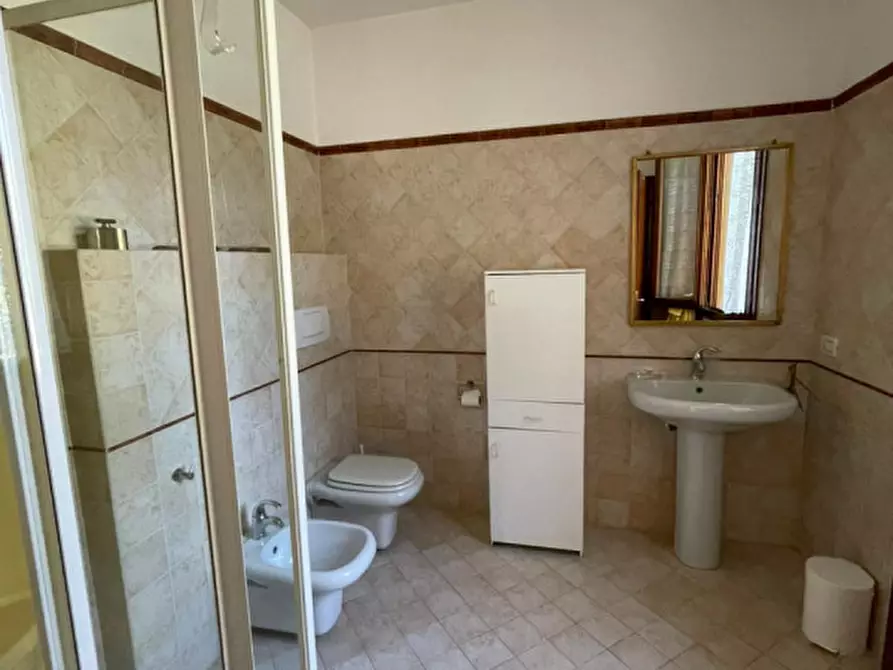 Immagine 34 di Villa in vendita  in via monte alto a Solferino