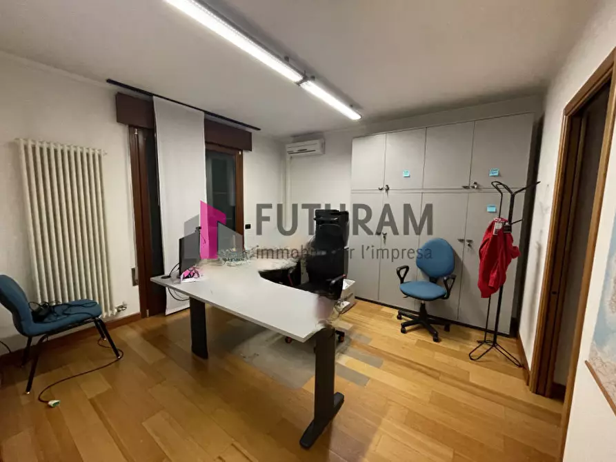 Immagine 14 di Capannone industriale in vendita  in via roma 1 a Albignasego