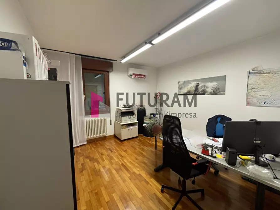 Immagine 16 di Capannone industriale in vendita  in via roma 1 a Albignasego