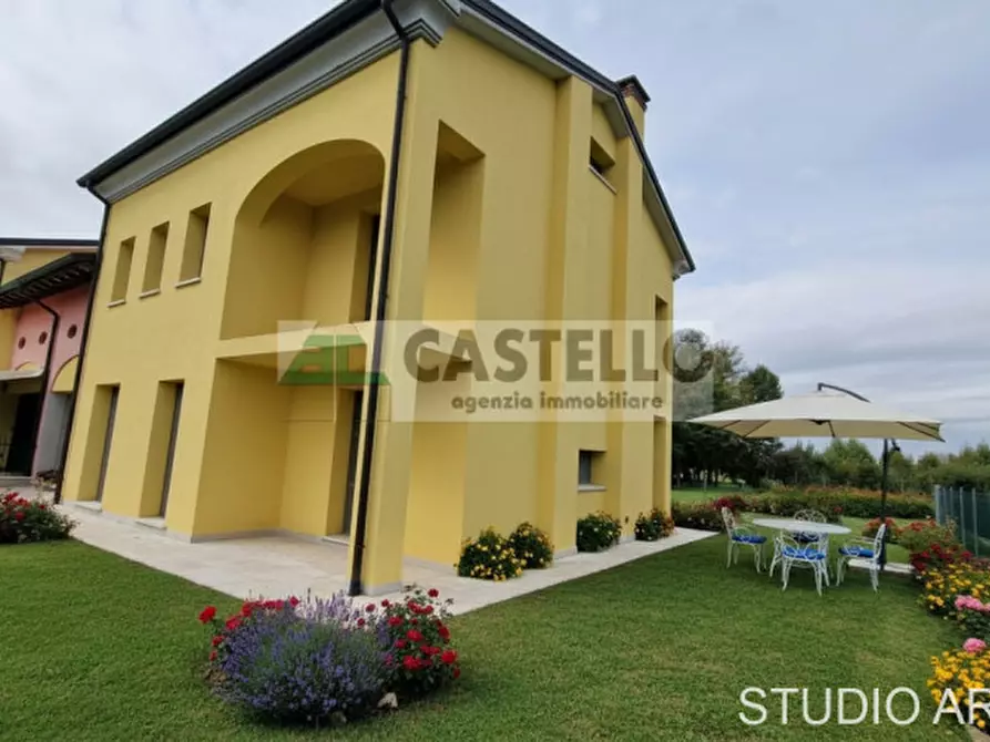 Immagine 1 di Casa bifamiliare in vendita  in Via Caltana 292 a Campodarsego