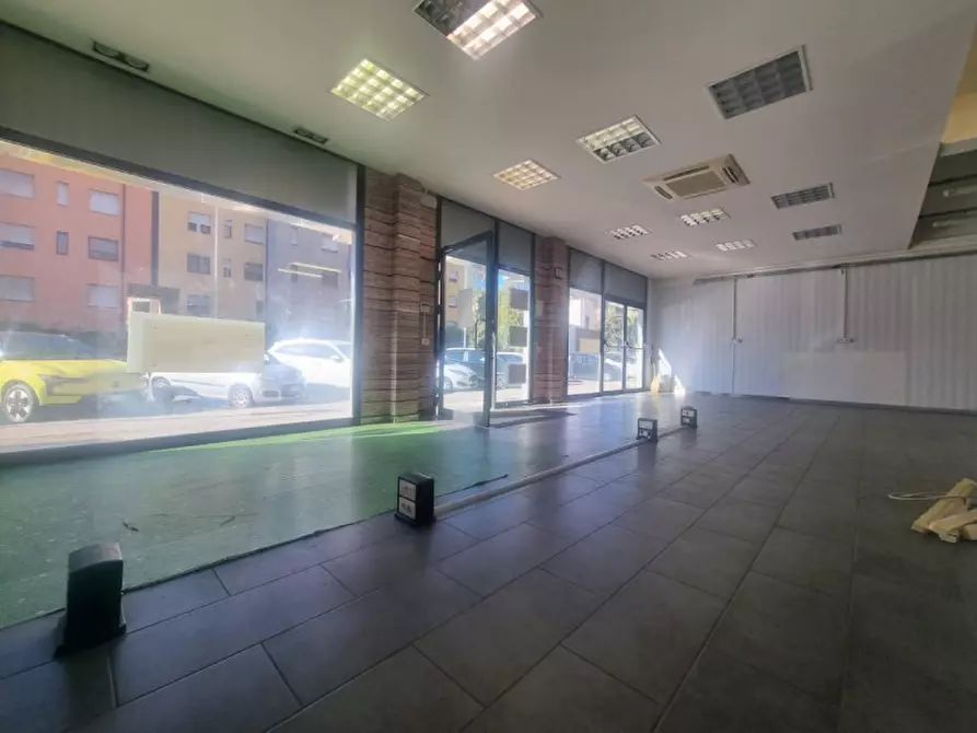 Immagine 5 di Negozio in affitto  in VIA BENEDETTO DEI a Firenze