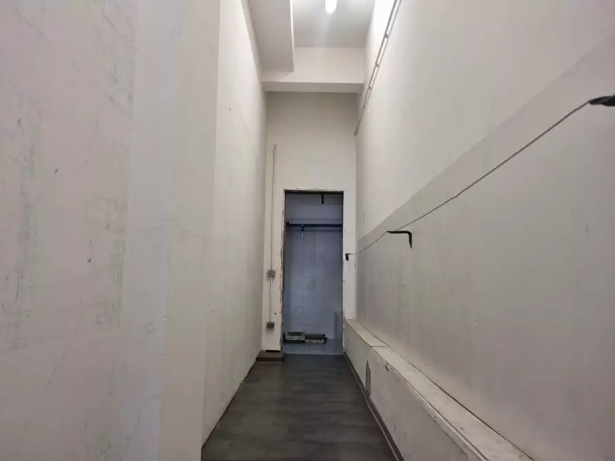 Immagine 14 di Negozio in affitto  in VIA BENEDETTO DEI a Firenze