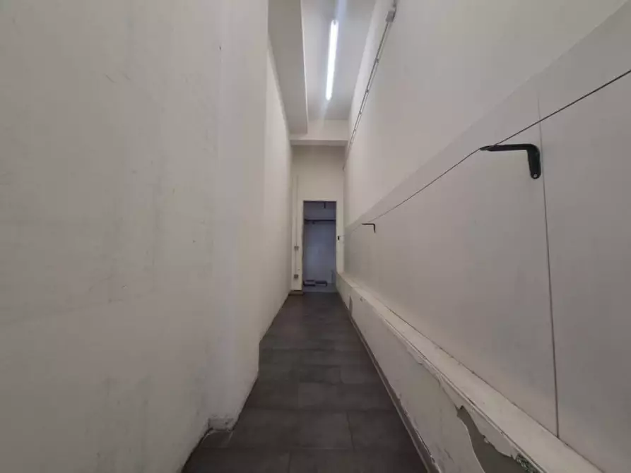 Immagine 15 di Negozio in affitto  in VIA BENEDETTO DEI a Firenze