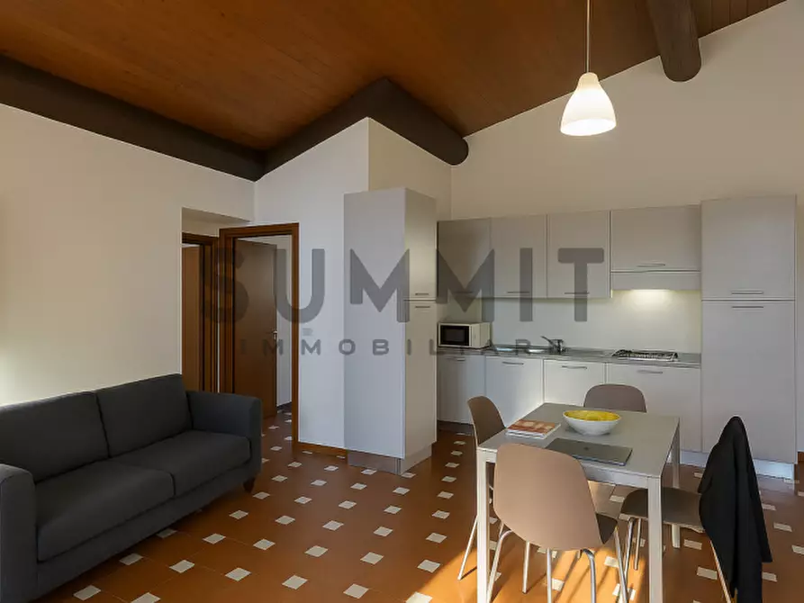 Immagine 2 di Appartamento in vendita  in Schio Centro a Schio